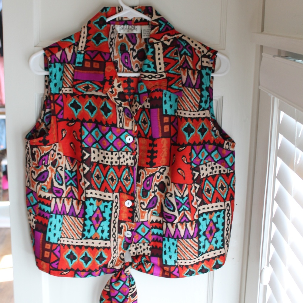 Vintage Button Up Sleeveless Shirt